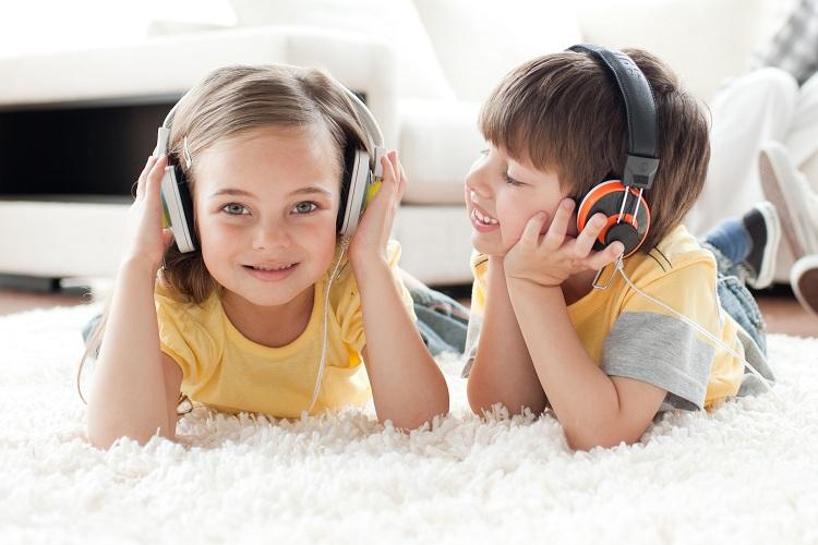 Pesquisa revela os benefícios da música na infância 