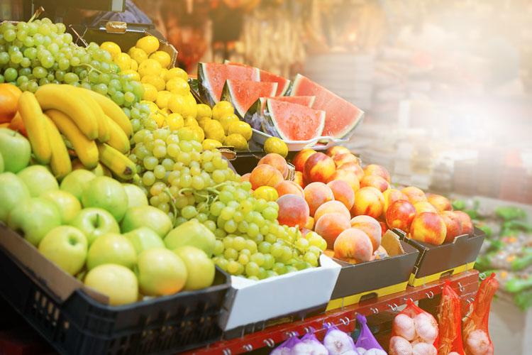 Como escolher frutas frescas no supermercado 