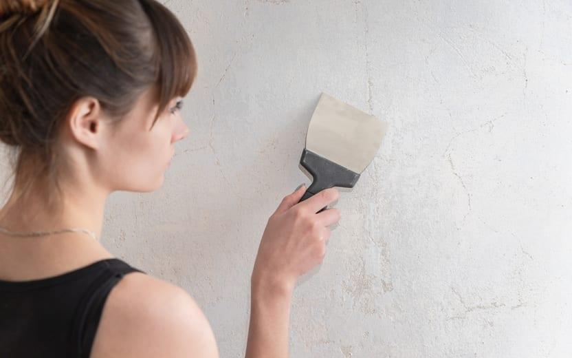 Aprenda como consertar rachaduras em paredes de forma simples e rápida 