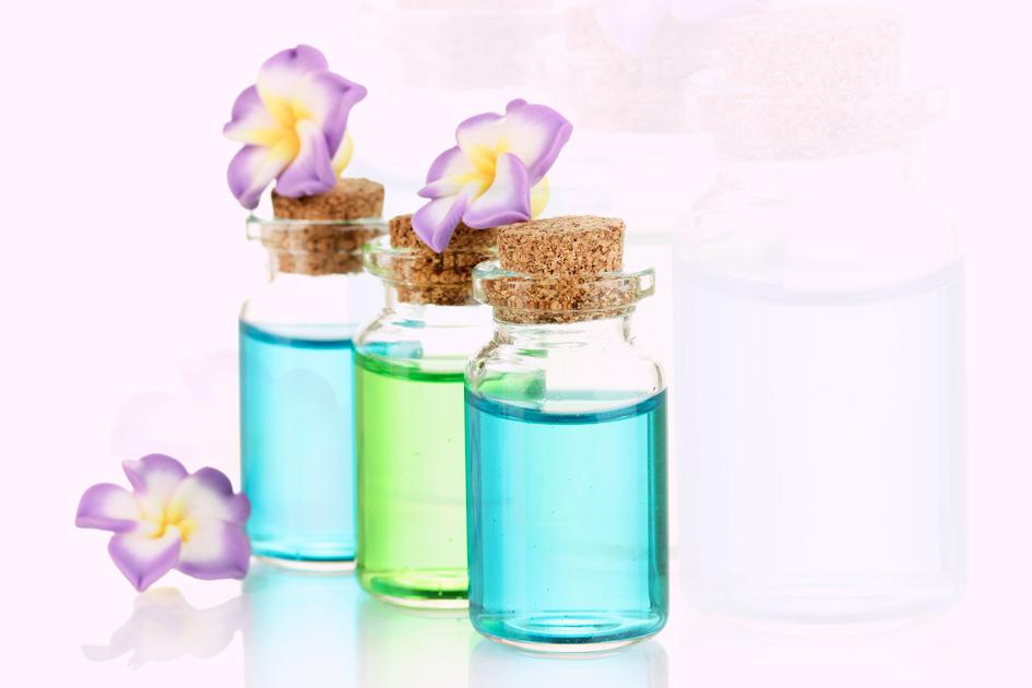 Perfumes da paixão: ganhe o par com a ajuda de aromas especiais 
