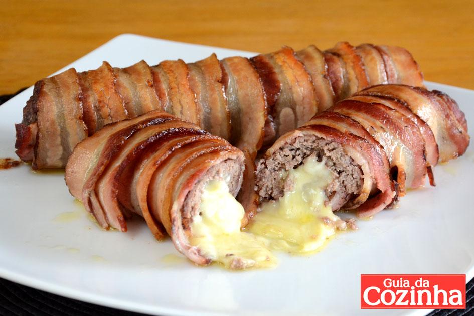 Aprenda esta receita de enroladinho de bacon e provolone, que além de ficar uma delícia, é muito prática e vai agradar a toda sua família em casa!
