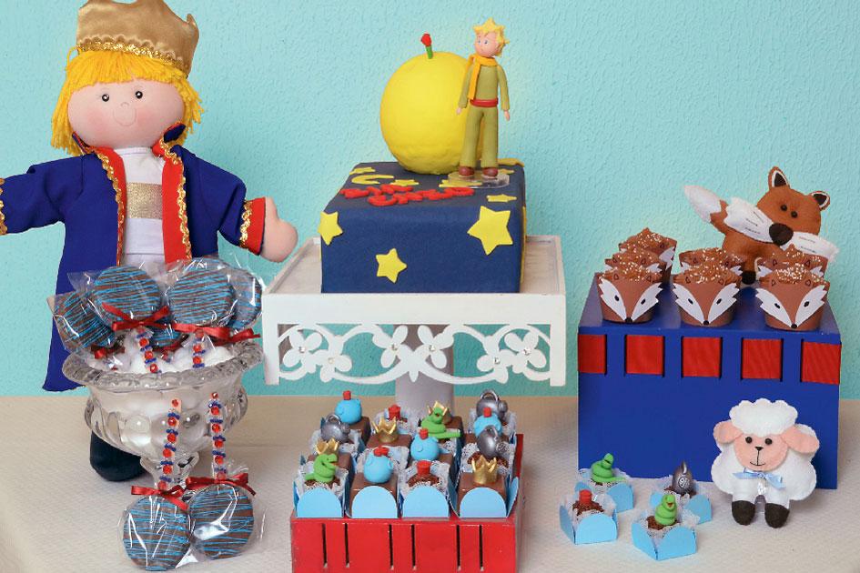 Inspire-se nesta ideia e faça você mesa a festinha com o tema O Pequeno Príncipe. São opções de doces decorados e um bolo todo diferente!