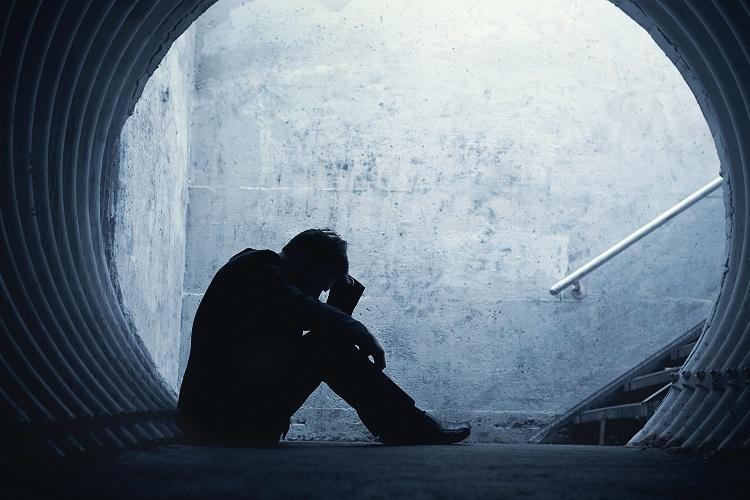 Depressão a dois: o que fazer quando seu parceiro se sente sozinho? 