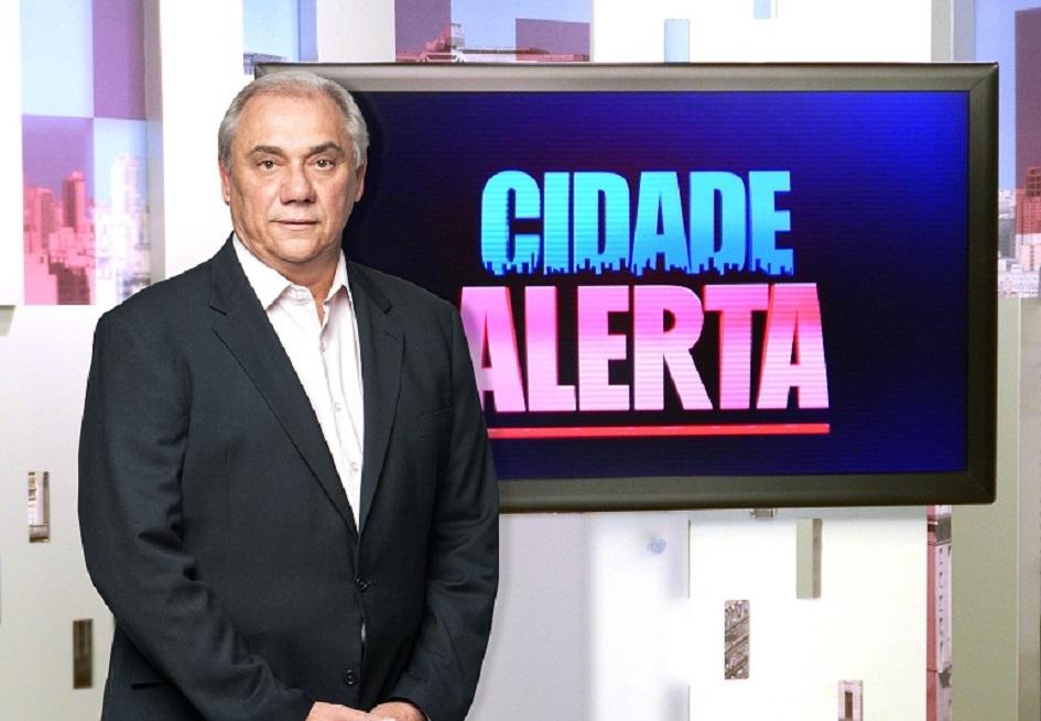 O apresentador Marcelo Rezende foi hospitalizado no início dessa semana mas já apresenta melhora após receber alta do hospital