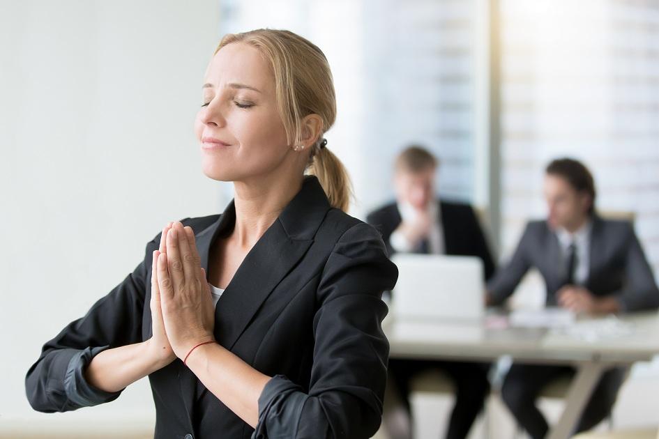 Expediente abençoado: 4 orações poderosas para o trabalho 