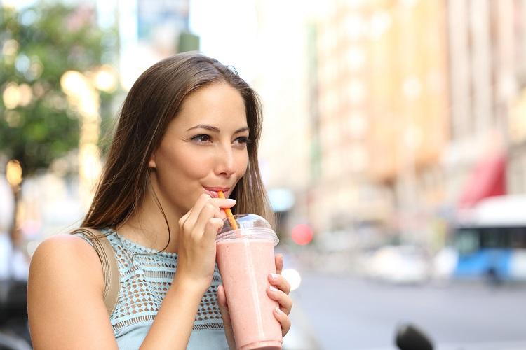 5 receitas de shakes para emagrecer e turbinar a saúde 