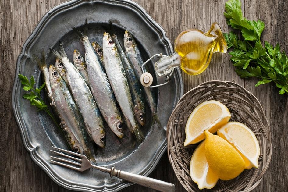 Sardinha: conheça 4 benefícios desse peixe rico em ômega-3 