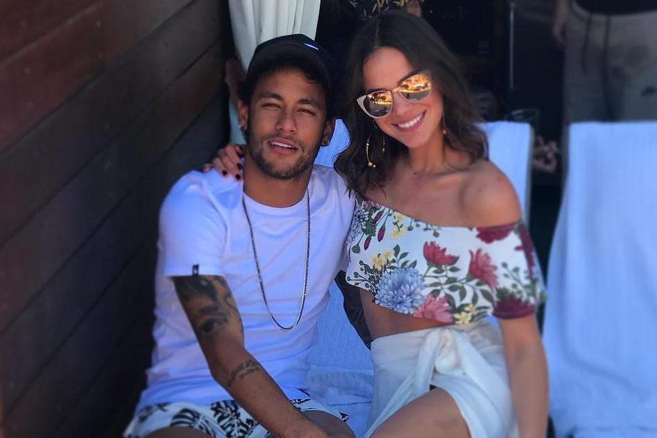 Namoro de Bruna Marquezine e Neymar chegou ao fim, segundo colunista 