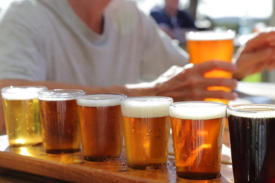 Conforme apontam os testes desenvolvidos por uma universidade no Reino Unido, cerveja reduz em 25% a intensidade das dores