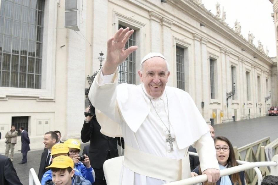 Papa Francisco manda uma mensagem de amizade aos cristãos 