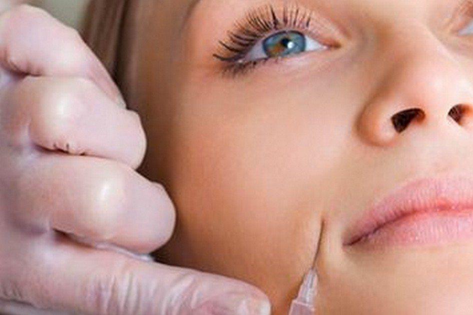 Usado nos tratamentos que minimizam as rugas faciais, o ácido hialurônico também ajuda nos processos ortopédicos e na elasticidade da pele