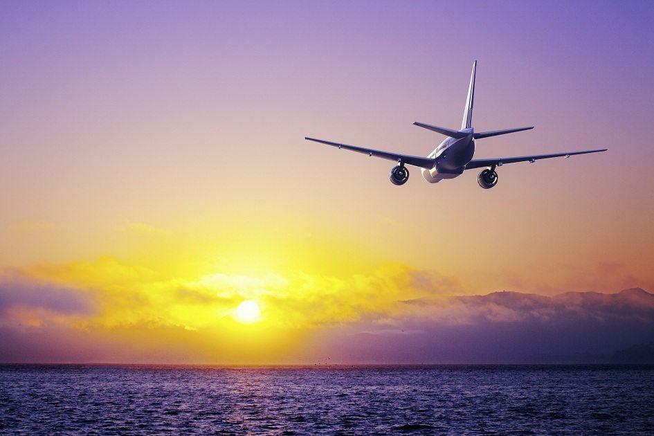 Viajando de avião: confira dicas de etiqueta para viajar com estilo 