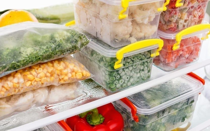 Aprenda como congelar alimentos corretamente e organizar suas refeições 