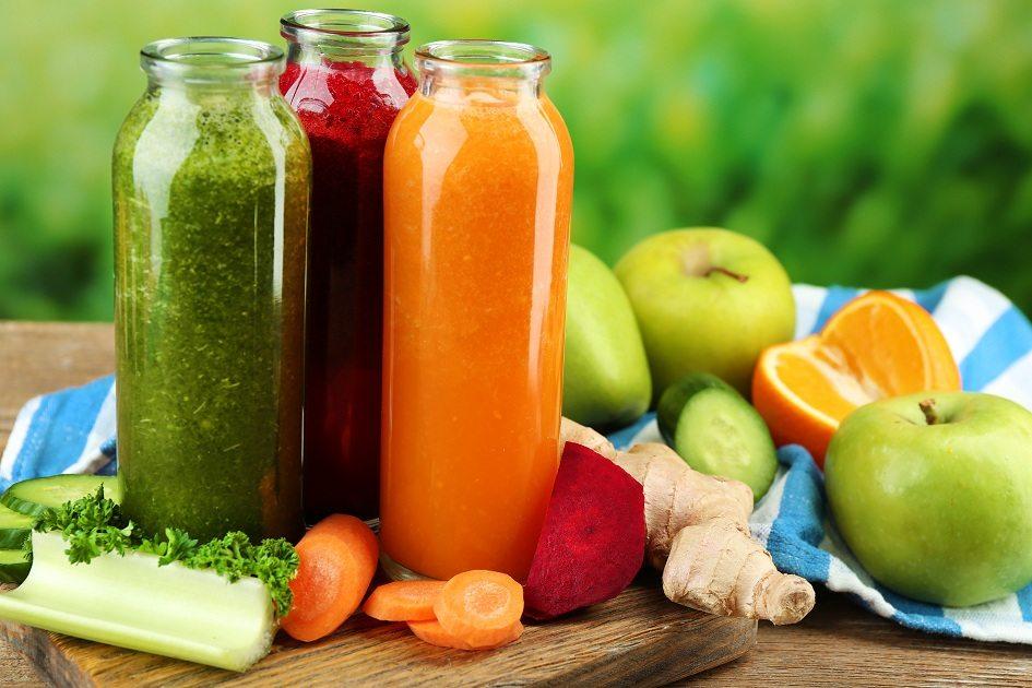 Incluir diferentes fontes de vitaminas na alimentação é importante. Confira algumas receitas de sucos de abacaxi com gengibre para turbinar a saúde!