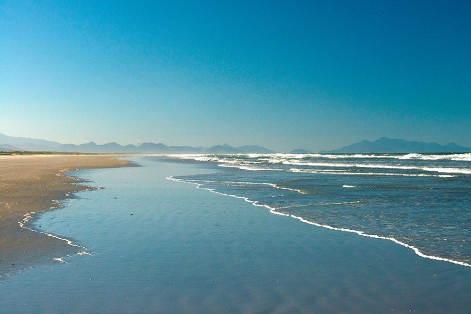 5 praias desertas no Brasil para quem quer fugir do convencional 