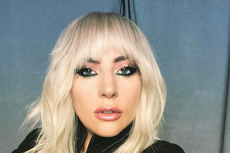 Lady Gaga cancelou o show que faria no Rock in Rio por causa de Fibromialgia; Netflix lançará documentário sobre a doença, com relatos da cantora