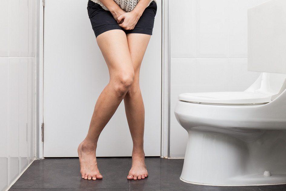A doença conhecida como incontinência urinária atinge principalmente as mulheres, e pode surgir como consequência da obesidade e de outros males