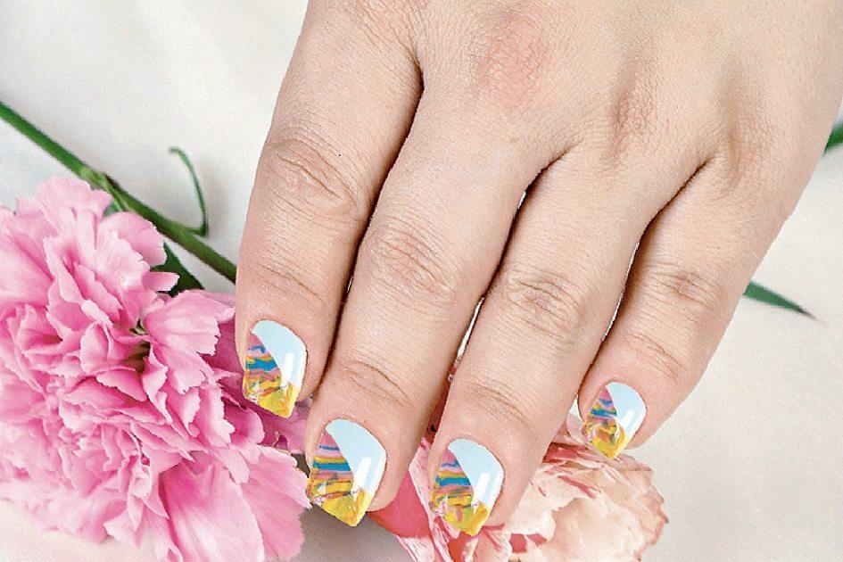 Quer aprender a fazer uma nail art diferente? Veja o passo a passo das unhas marmorizadas, uma técnica fácil e que dá um resultado incrível!