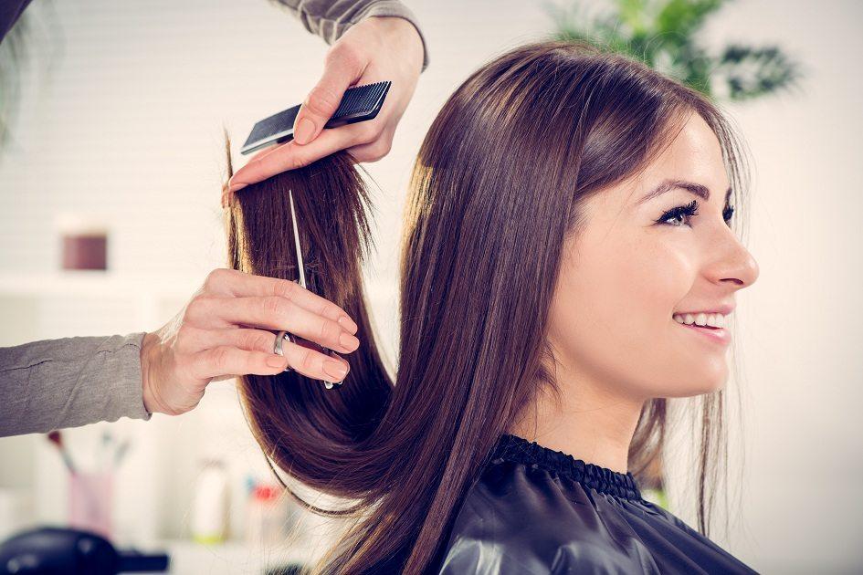 O Seminário de Cosmetologia LAULINE vai promover a doação de cabelo. Depois, as mechas serão utilizadas na confecção de perucas para pacientes com câncer