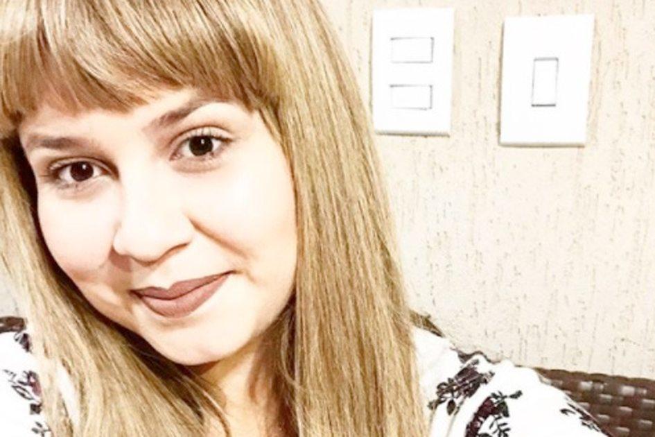 Marília Mendonça adota visual novo: “Desta vez estou de franjinha como nos meus 10 anos” 