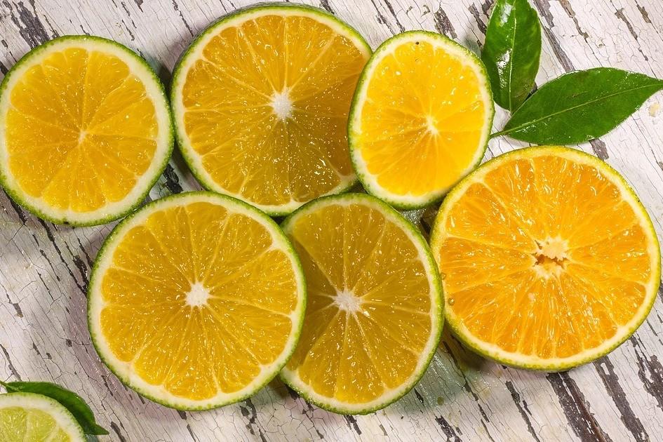 Confira os benefícios da laranja-lima para o estômago! 