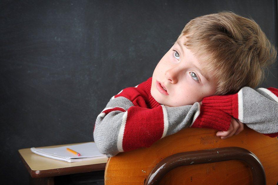 Muito além do bullying: transtornos como autismo e deficiência intelectual também podem atrapalhar a rotina escolar das crianças