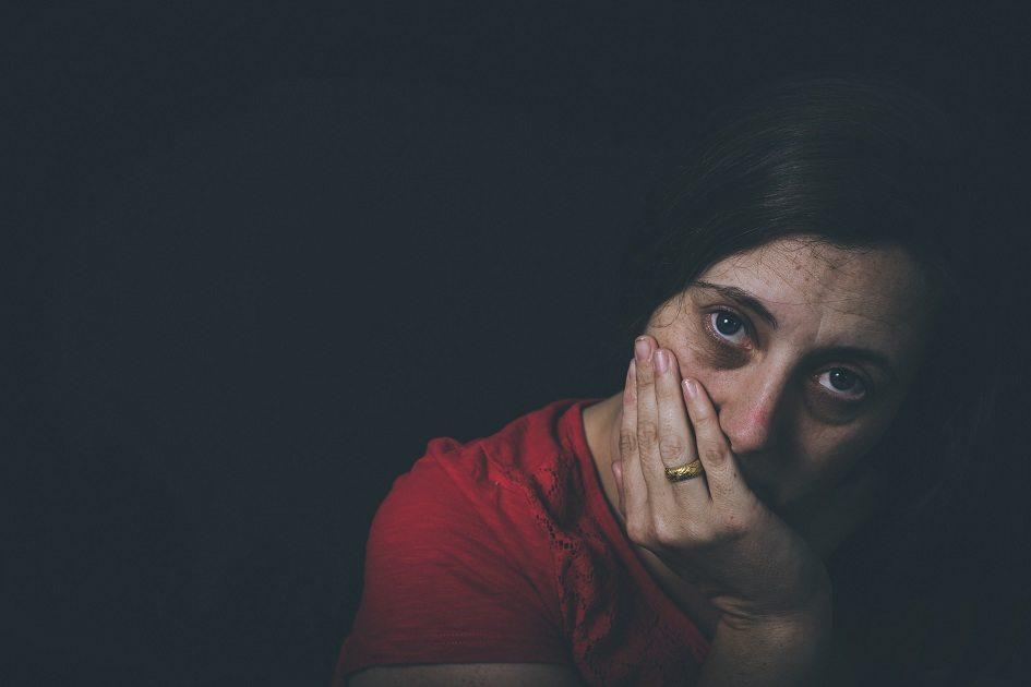 Depressão pós-parto: principais sintomas, causas e tratamentos 