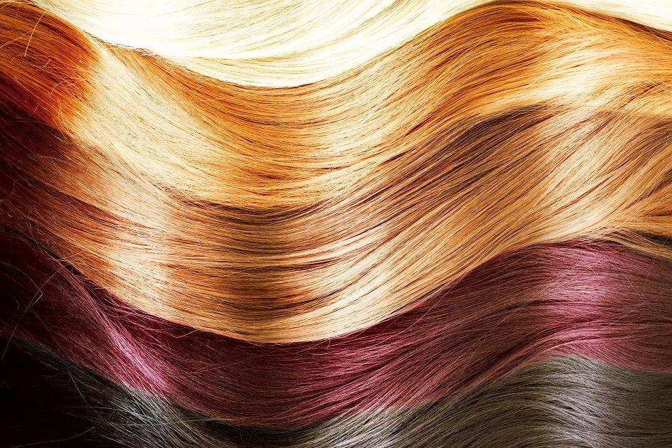 Cada cor de cabelo pede cuidados específicos. Aprenda a cuidar das madeixas coloridas e a manter as cores por mais tempo e fique radiante!