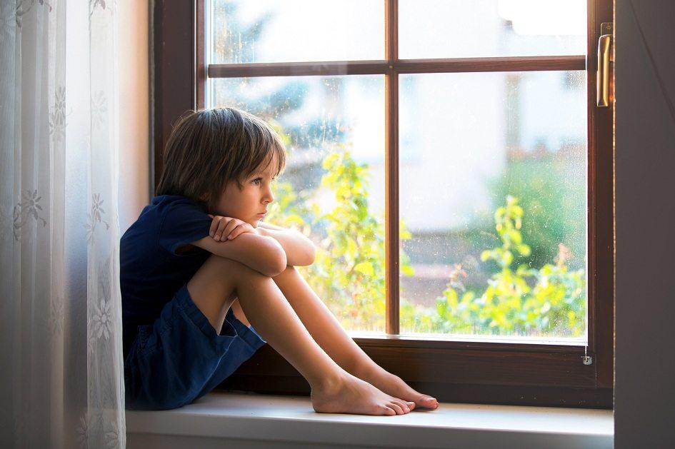 Depressão infantil: saiba como observar alguns sinais que denunciam o problema 
