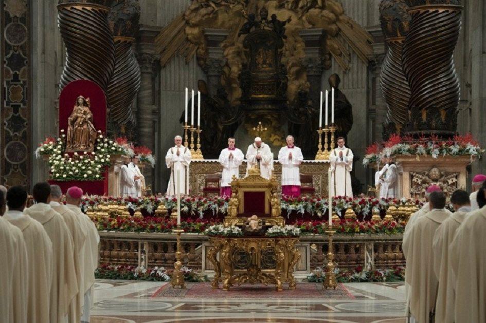 Ritos introdutórios: Papa Francisco explica aspectos da missa. Confira! 