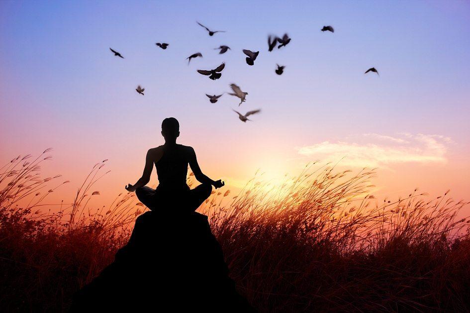 Mitos sobre meditação: esclareça suas principais dúvidas sobre a prática! 