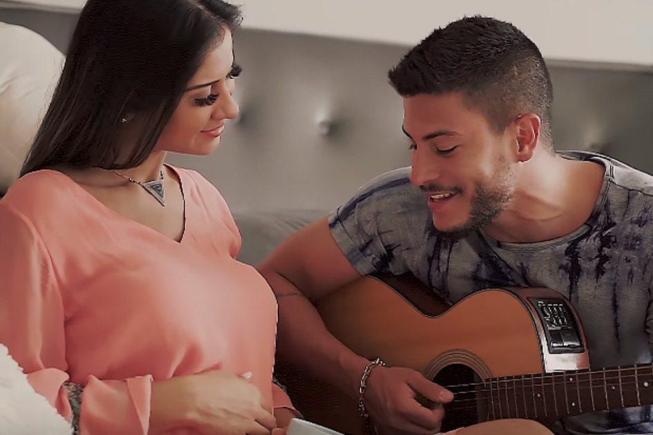Mayra Cardi e Arthur Aguiar anunciam a 1ª gravidez em clipe musical! 