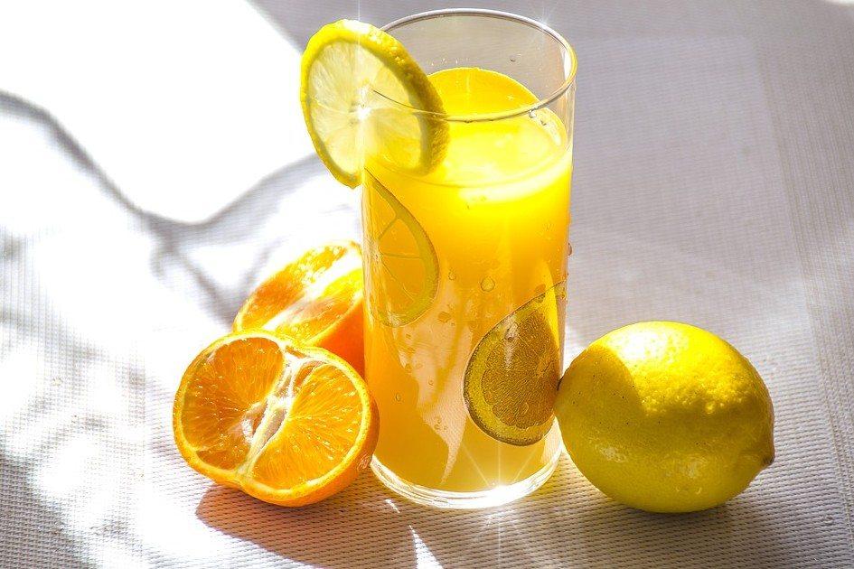 Receitas com frutas cítricas: reúna sabor e saúde em seu copo! 