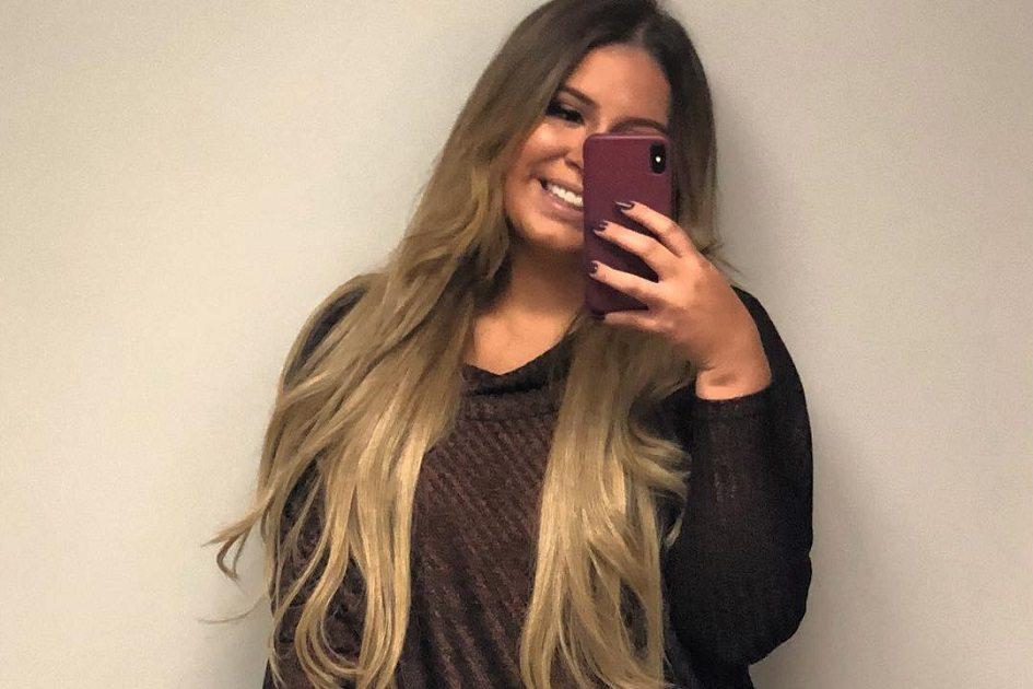 Marília Mendonça mudou o visual e mostrou o resultado nas redes sociais; a cantora agora está com o cabelo curtinho, ideia que já tinha desde que começou a fazer sua reeducação alimentar