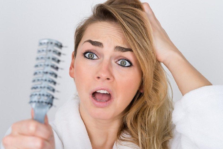 Evite a queda de cabelos: confira as causas e os possíveis tratamentos 