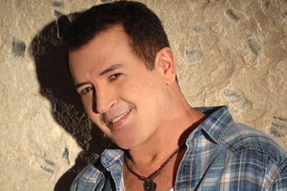 O cantor Beto Barbosa está fazendo quimioterapia em tratamento no hospital de São Paulo. Rei da Lambada, é dono de um dos maiores hits dos anos 2000