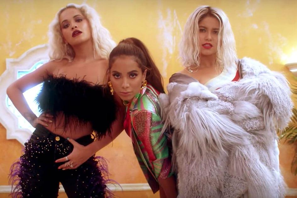 Anitta lançou música trilíngue com cantoras internacionais; veja o clipe! 