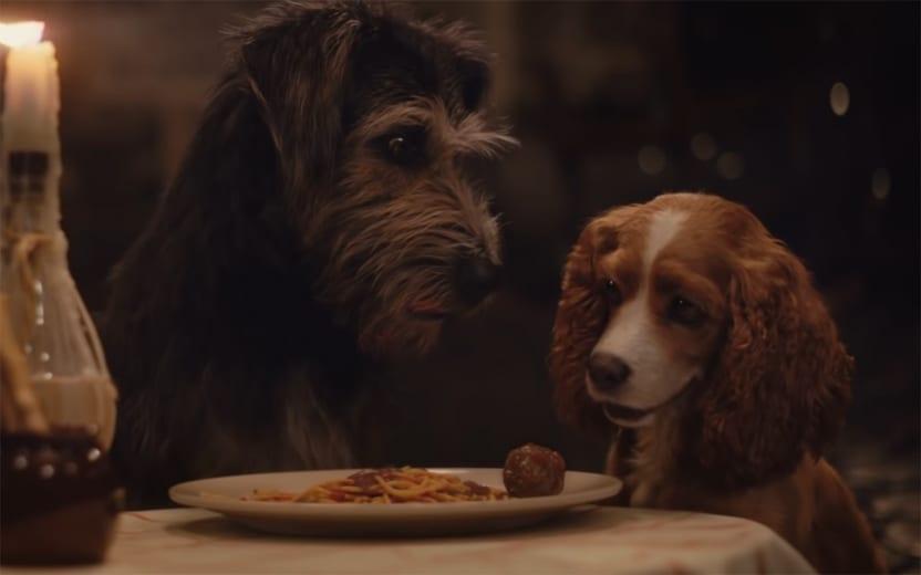 O trailer de A Dama e o Vagabundo está apaixonante, pois mostra os cachorrinhos na cena icônica do espaguete e o jantar à luz de velas.