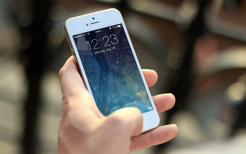 Iphone irá parar de funcionar no domingo (3); Entenda o que fazer 
