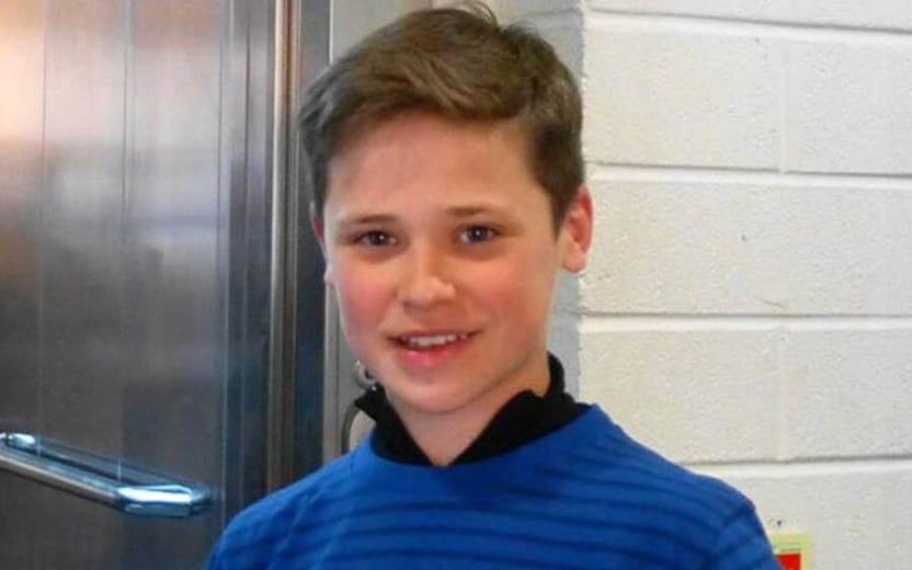 Jack Burns, ator de 14 anos da Netflix, é encontrado morto pelos pais 