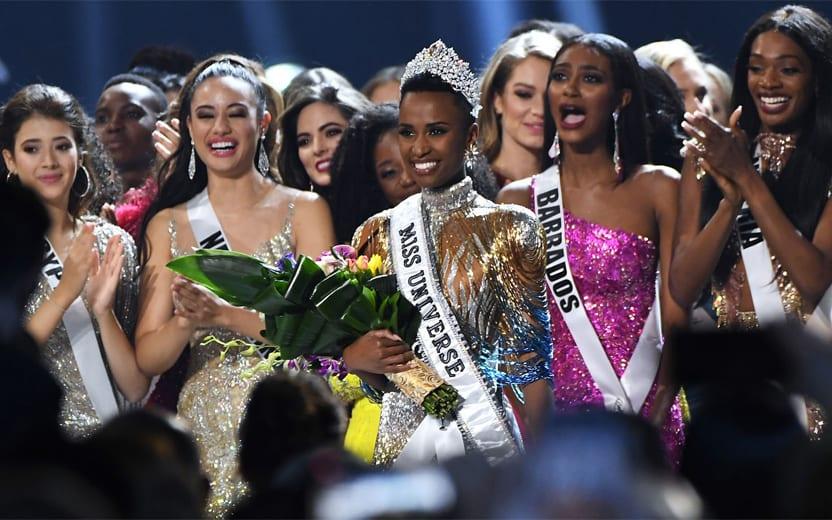 Ganhadora do Miss Universo 2019 é sul-africana e faz discurso emocionante sobre racismo 