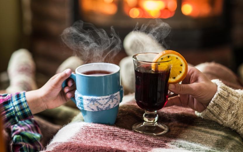 9 receitas de bebidas quentes para saborear nos dias frios 