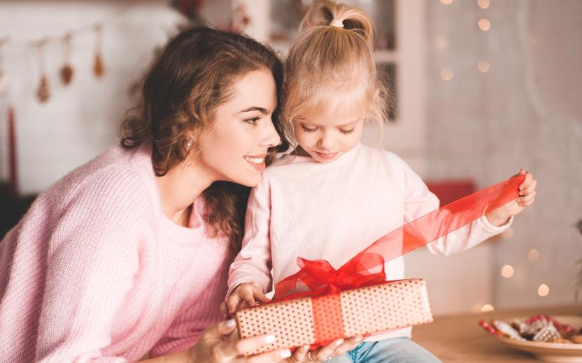 Está sem ideias de presentes para o dia das crianças? Separamos algumas sugestões para você presentear os seus filhos nessa época do ano!