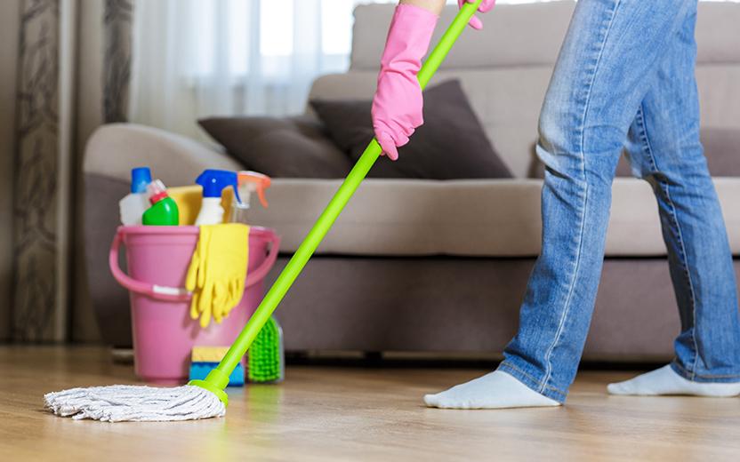 Confira algumas dicas de limpeza da casa, com certos objetos esquecidos no armário, que podem fazer toda a diferença na hora da faxina!