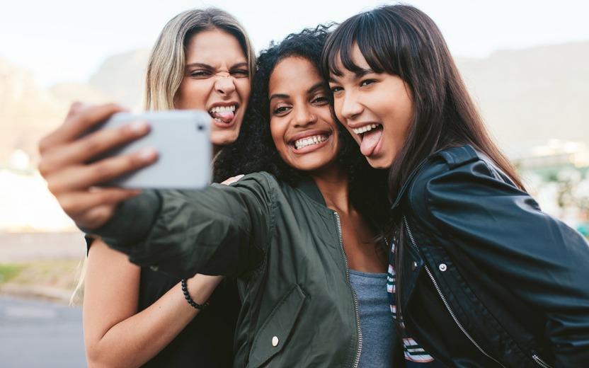 Como tirar uma boa selfie: truques para conseguir a foto perfeita 