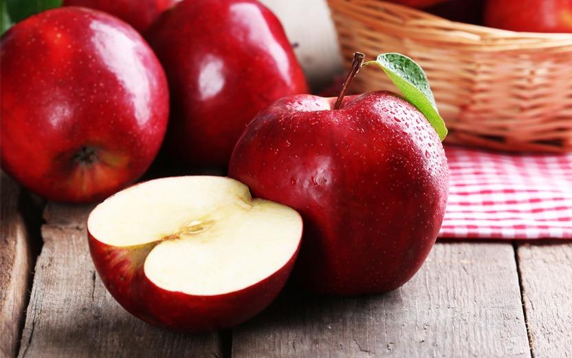 Receitas com maçã: aproveite a fruta em deliciosas sobremesas 