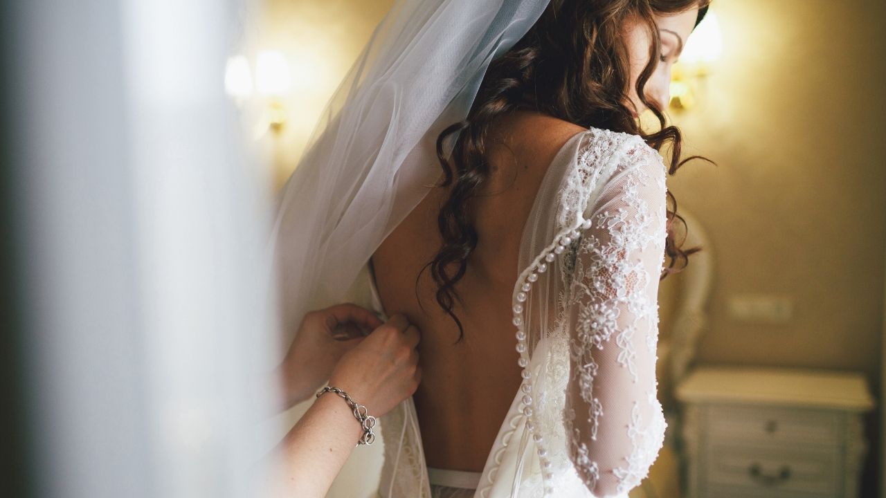 Vestido de noiva: descubra o modelo ideal para o seu signo