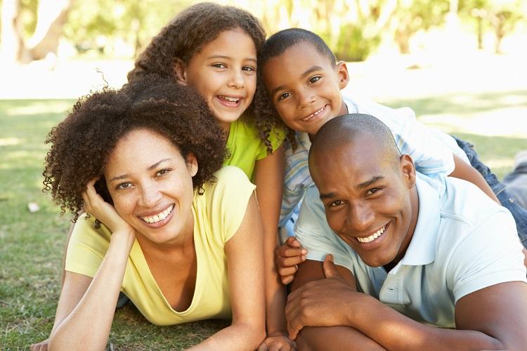 8 formas de estimular o companheirismo entre seus filhos 