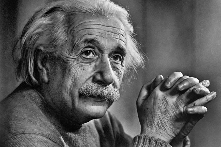 Físico alemão Albert Einstein
