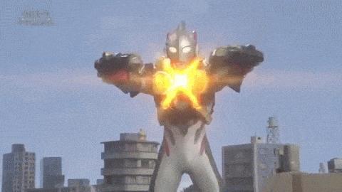 Gif do herói japonês Ultraman usando seus poderes
